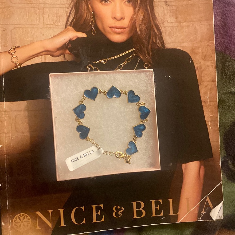 Beautiful Bracelet 💙Nice&bella